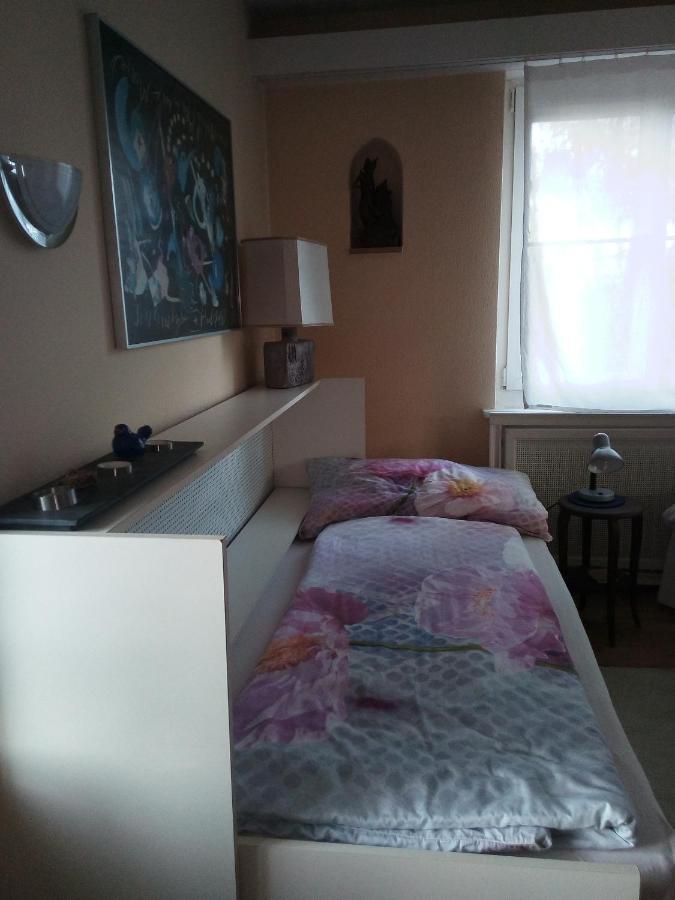 Appartement Rose-Marie'S Paradies à Aesch Chambre photo